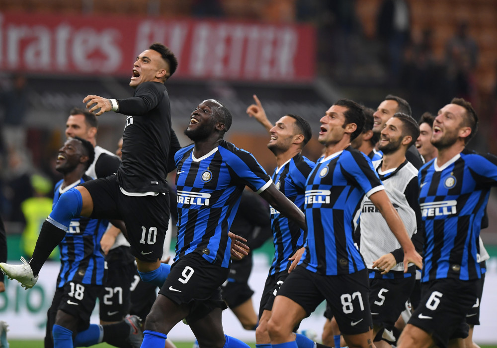 托普穆勒：巴萨各个位置都很强，弗里克是德国足球的一名大使（托普穆勒：巴萨全线实力雄厚，弗里克是德国足球的名片）