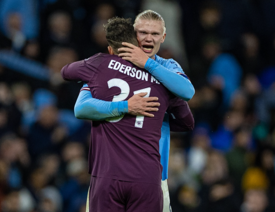 热议国安夺足协杯：河南经验不足，希望国安明年外战别搞砸（国安足协杯夺冠引热议：河南经验短板凸显，盼国安明年外战别掉链子）