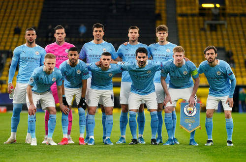 拒绝续约！武汉三镇顶薪留不住前恒大国脚，北京国安有望成新下家（前恒大国脚拒续约武汉三镇，顶薪难挽留，北京国安或成新东家）