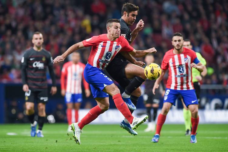 世体：伊纳西奥完成续约后，巴萨的引进希望变得渺茫（世体：伊纳西奥续约，巴萨签下他的可能性大幅降低）