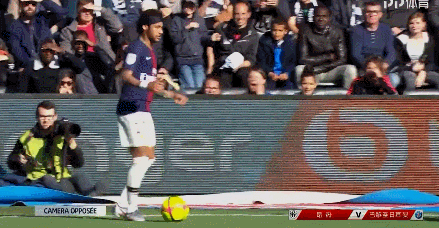 官方：费莱尼加入比甲沙勒罗瓦教练组（官宣：费莱尼出任比甲沙勒罗瓦教练组成员）