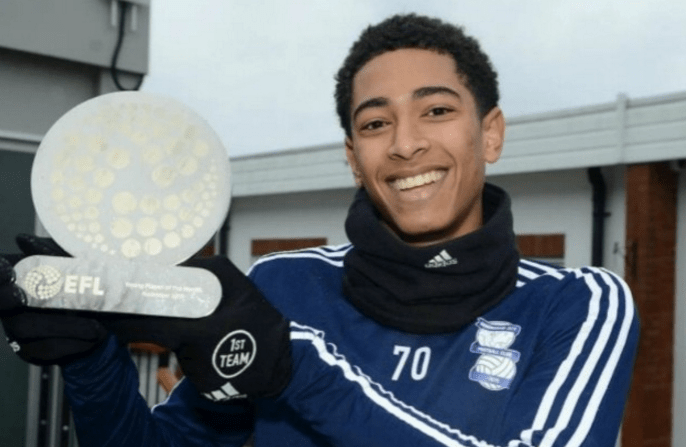 中国女足2-3苏格兰女足，张琳艳、吴澄舒互相传射，豪厄特吊射双响（中国女足2比3不敌苏格兰：张琳艳、吴澄舒互相传射，豪厄特吊射梅开二度）