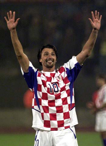 国脚邵佳一的遗憾，教练邵佳一的梦想（从国脚的遗憾到教练的梦想：邵佳一的两段旅程）