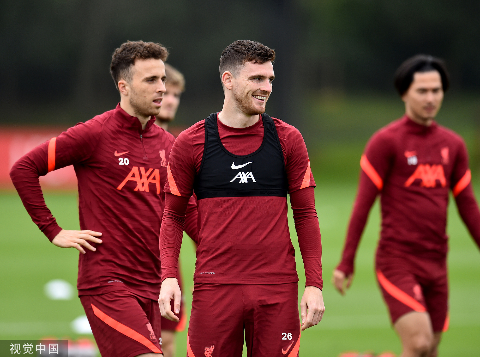 西甲积分榜：巴萨先赛获胜领先皇马4分，马竞两连败暂列第五（西甲最新积分榜：巴萨抢先取胜将对皇马优势扩大至4分，马竞两连败暂居第5）