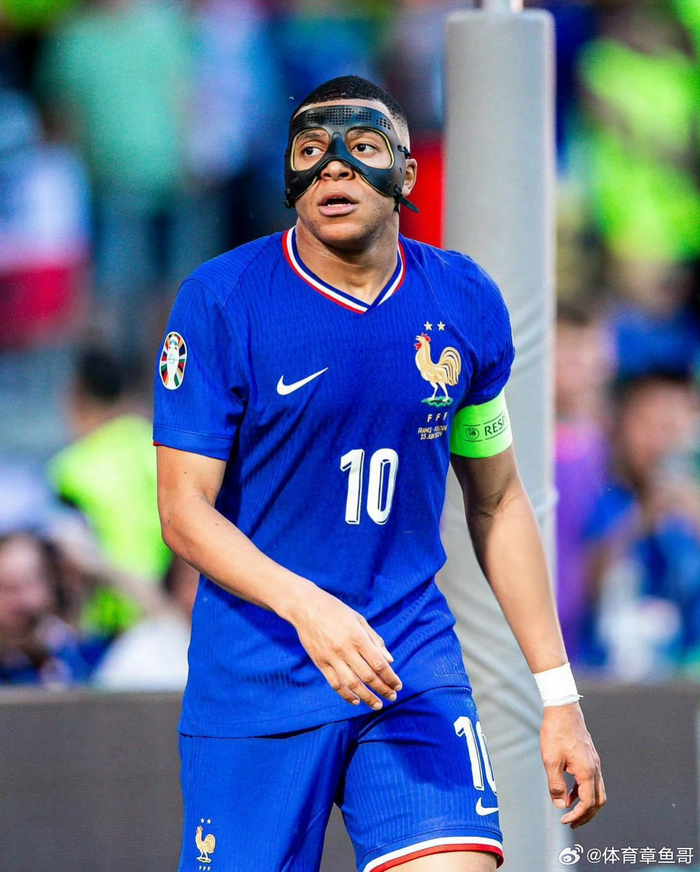 青岛西海岸足球俱乐部U15梯队备战公告 ​（青岛西海岸足球俱乐部U15梯队备战通知）