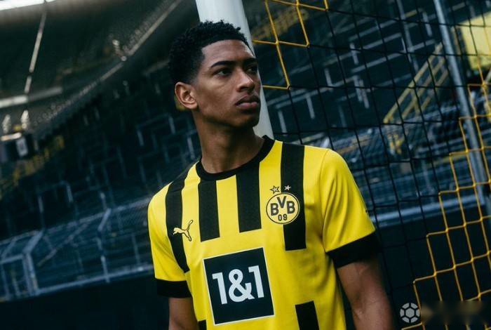 卡拉格痛批萨拉赫：这次炮轰是精心设计的，来利物浦前他啥也不是（卡拉格猛批萨拉赫：此番发难有备而来，加盟利物浦前成就寥寥）