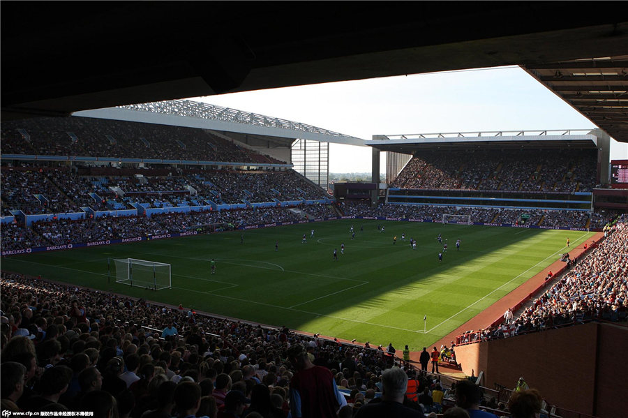 对手主教练无奈摇头（对方主帅无奈摇头）