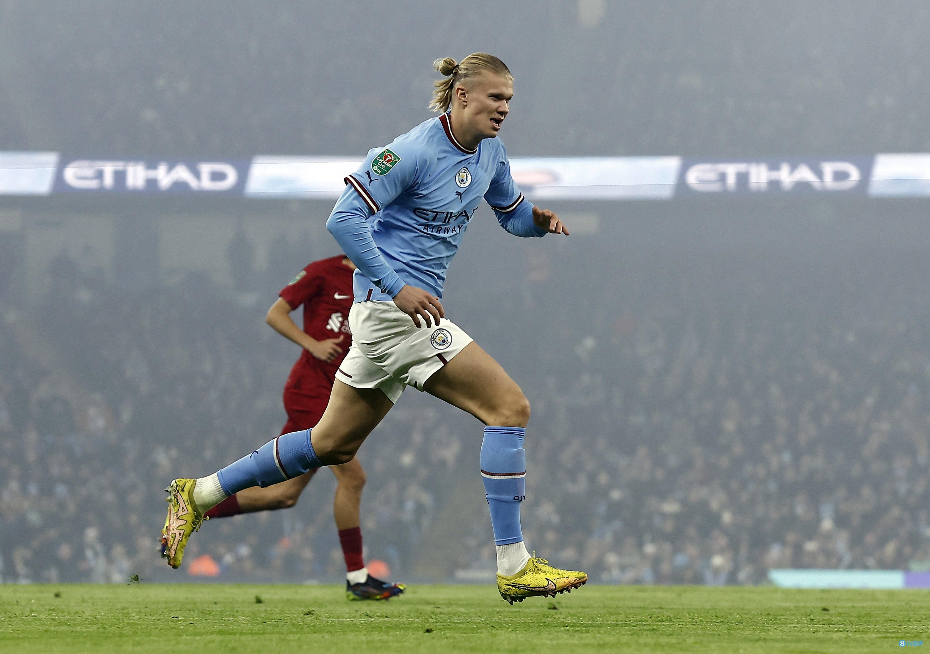 2025-26橄榄球欧冠R1格罗斯特胜卡斯特，托马斯威廉姆斯表现亮眼（2025-26欧冠橄榄球首轮：格罗斯特力克卡斯特，托马斯·威廉姆斯闪耀）