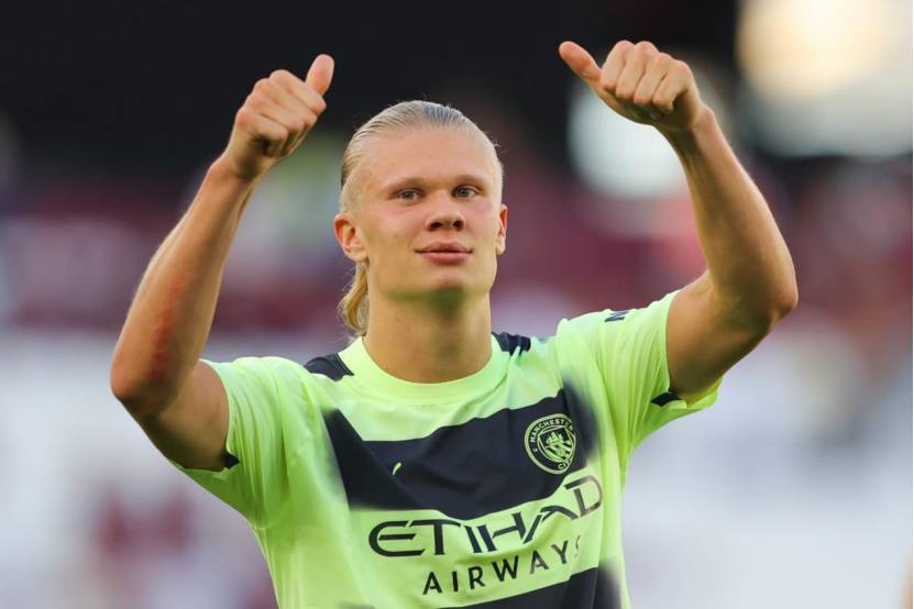 荷兰杯战报：17岁莫基奥双响，阿贾克斯7-2狂胜马特路易斯（荷兰杯：17岁莫基奥梅开二度，阿贾克斯7-2大胜马特路易斯）