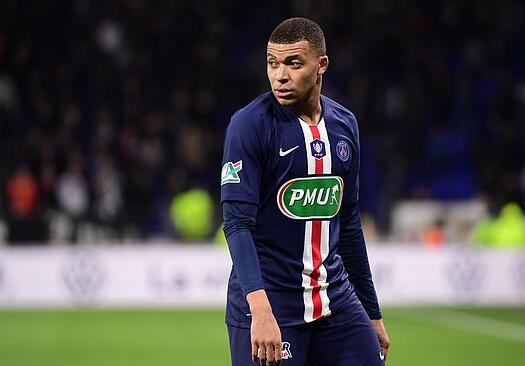 爆冷！国王杯战报：西班牙人0-1西协乙球队巴利阿里竞技遭淘汰（国王杯冷门！西班牙人0-1负于西协乙巴利阿里竞技，无缘晋级）