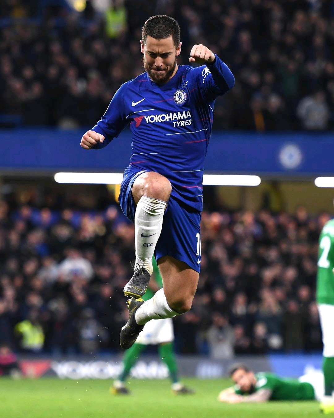 德天空：多特愿涨薪续约阿德耶米，但门德斯要求加解约条款（德媒：多特愿为阿德耶米涨薪续约，门德斯坚持加入解约条款）