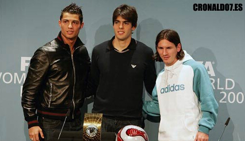 外线手感火热！麦克布莱德替补命中7记三分砍下22分3篮板（替补发威！麦克布莱德外线7记三分轰下22分3篮板）